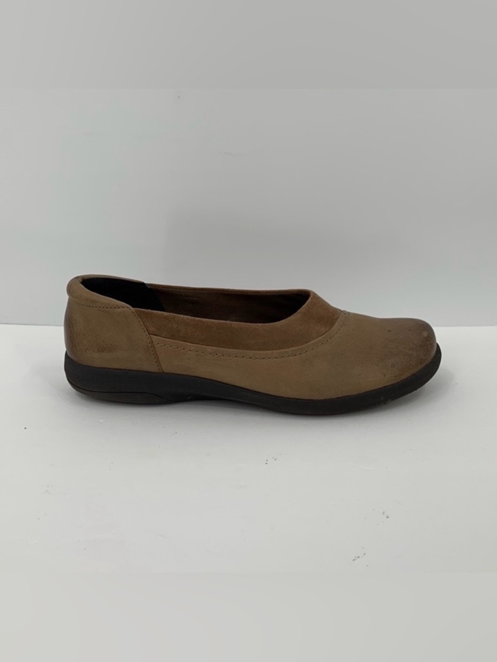 Abeo Etta comfort shoe flat brown suede leather slip-on women 9.5